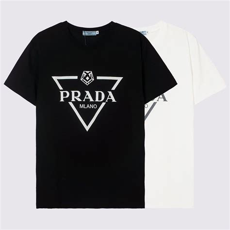 Playeras de Prada 